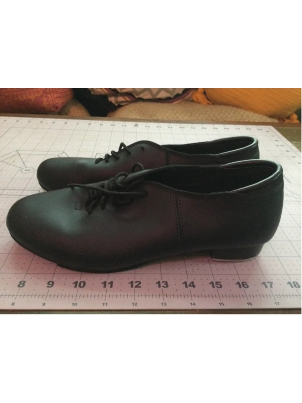 Girls Balera Black Tap Dance Shoes Size 10.5 with Silver Taps